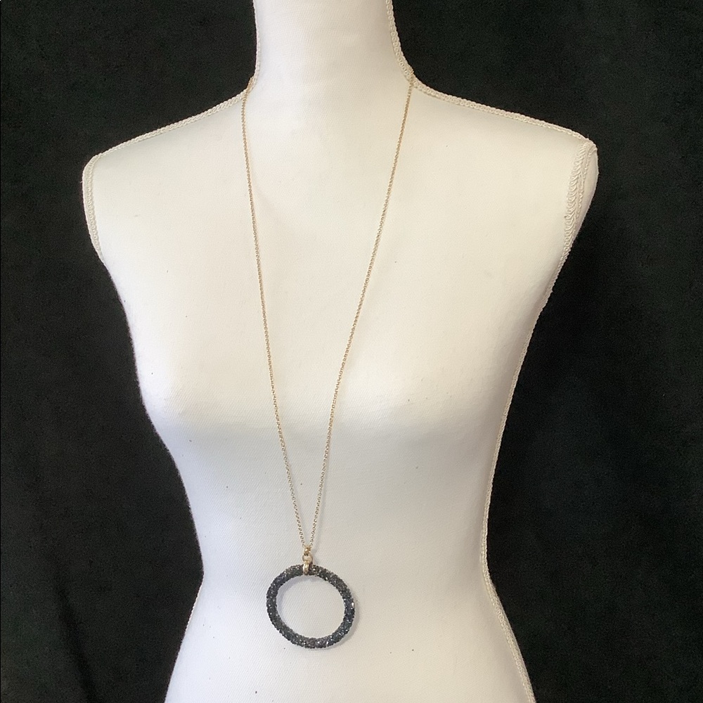 Druzy Circle Pendant Necklace